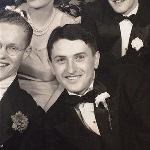 Meet your Posher, Robin